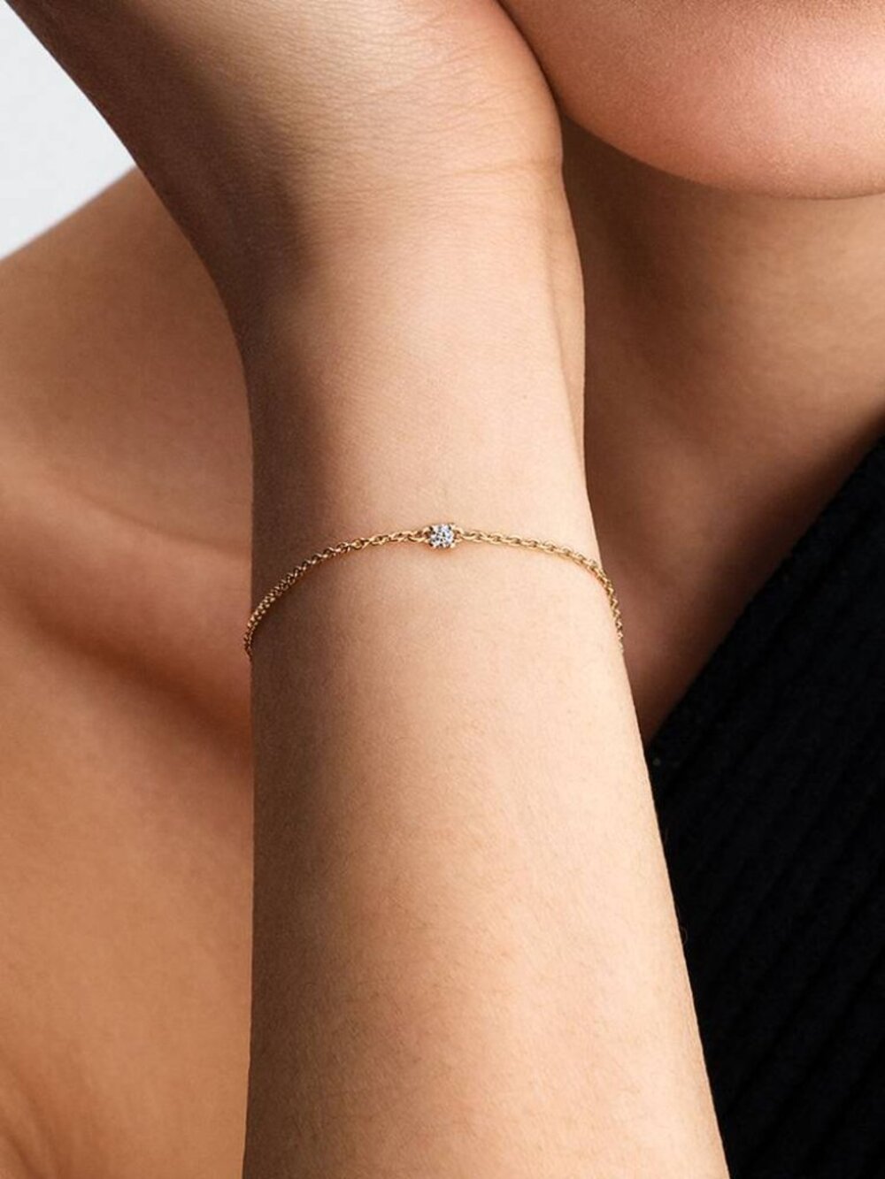 Pandora Era Lab-Grown Diamond Bracelet - Picture 4 of 4